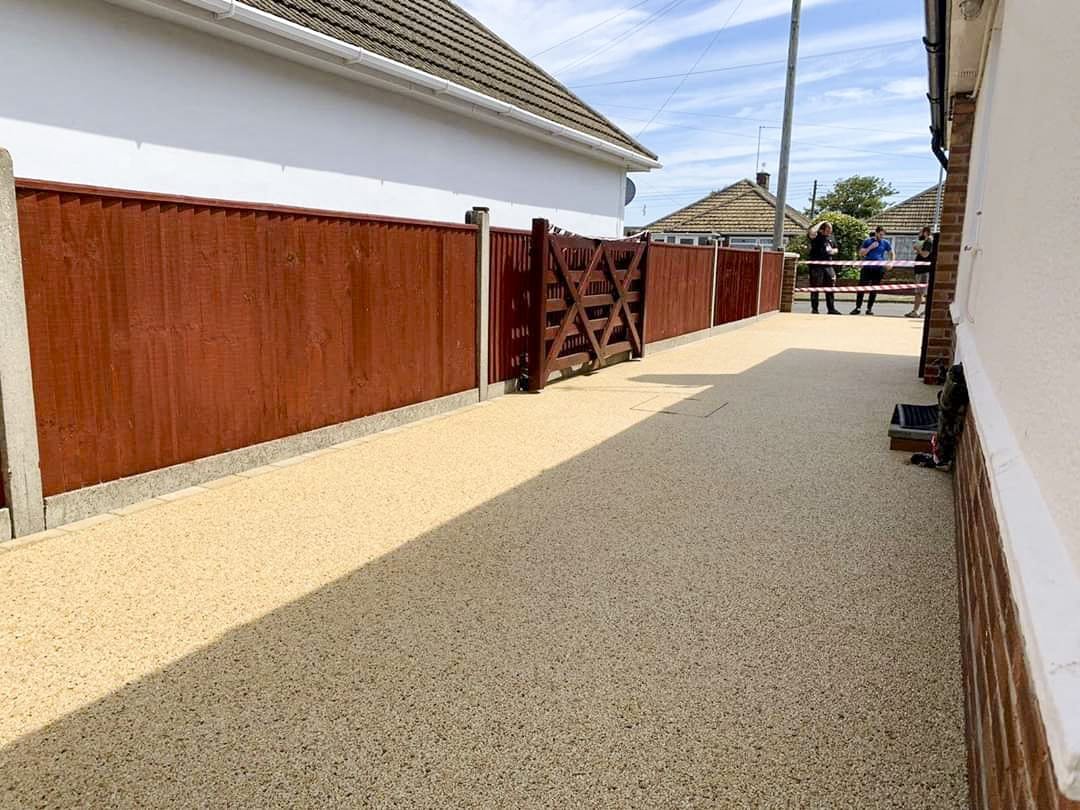 Meadow UV Resin Bound Stone Mix 1-5mm - Resin Mill