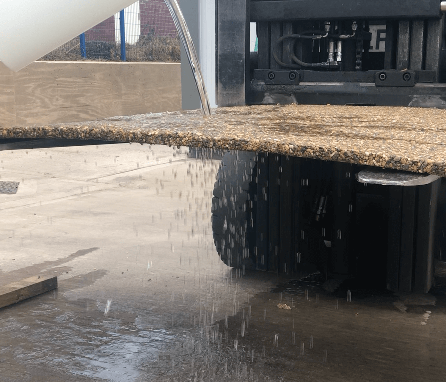 SuDS Compliant Permeable Paving - Resin Mill