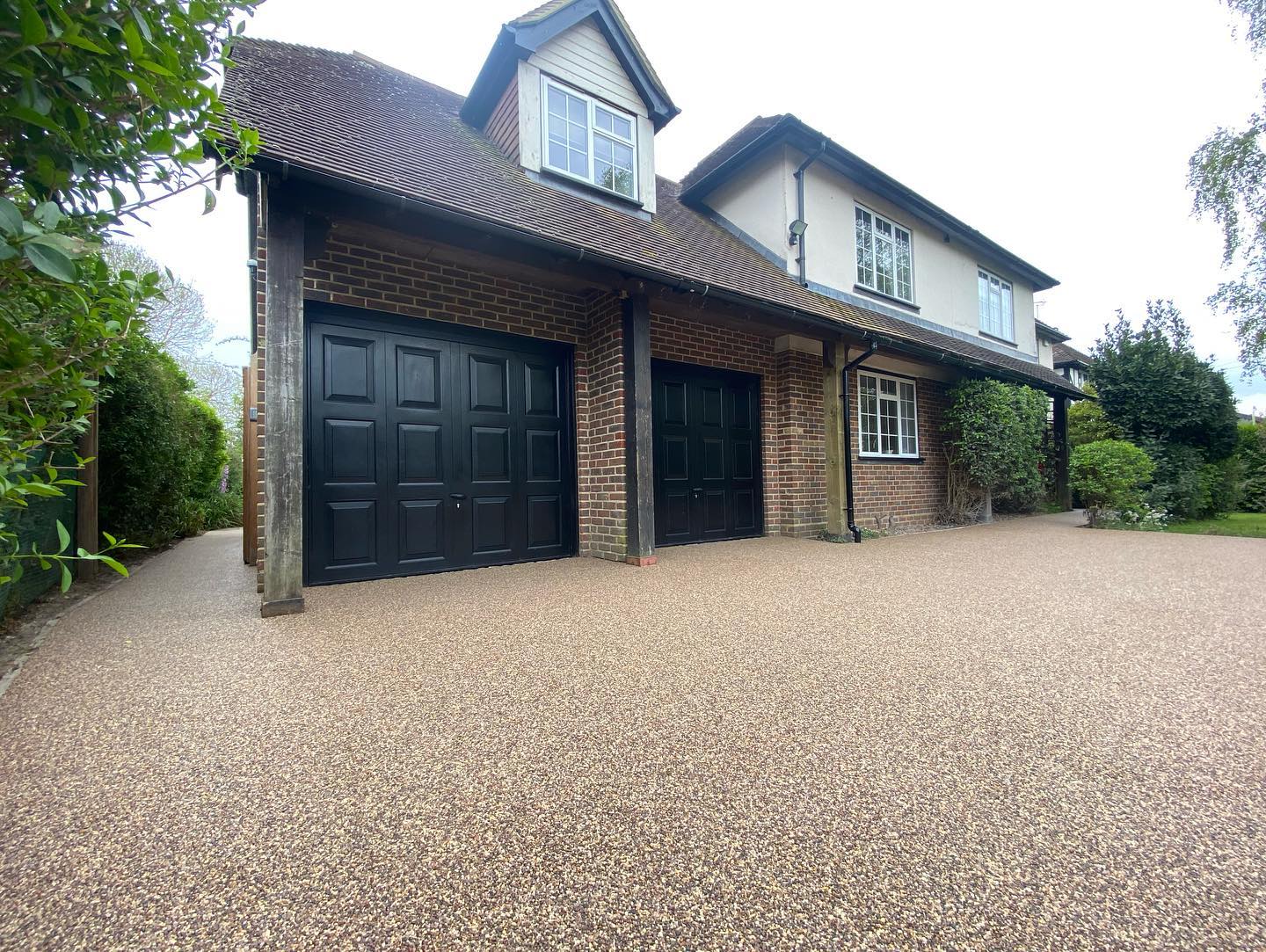 Dorset Cove UV Resin Bound Stone Mix 1-5mm - Resin Mill