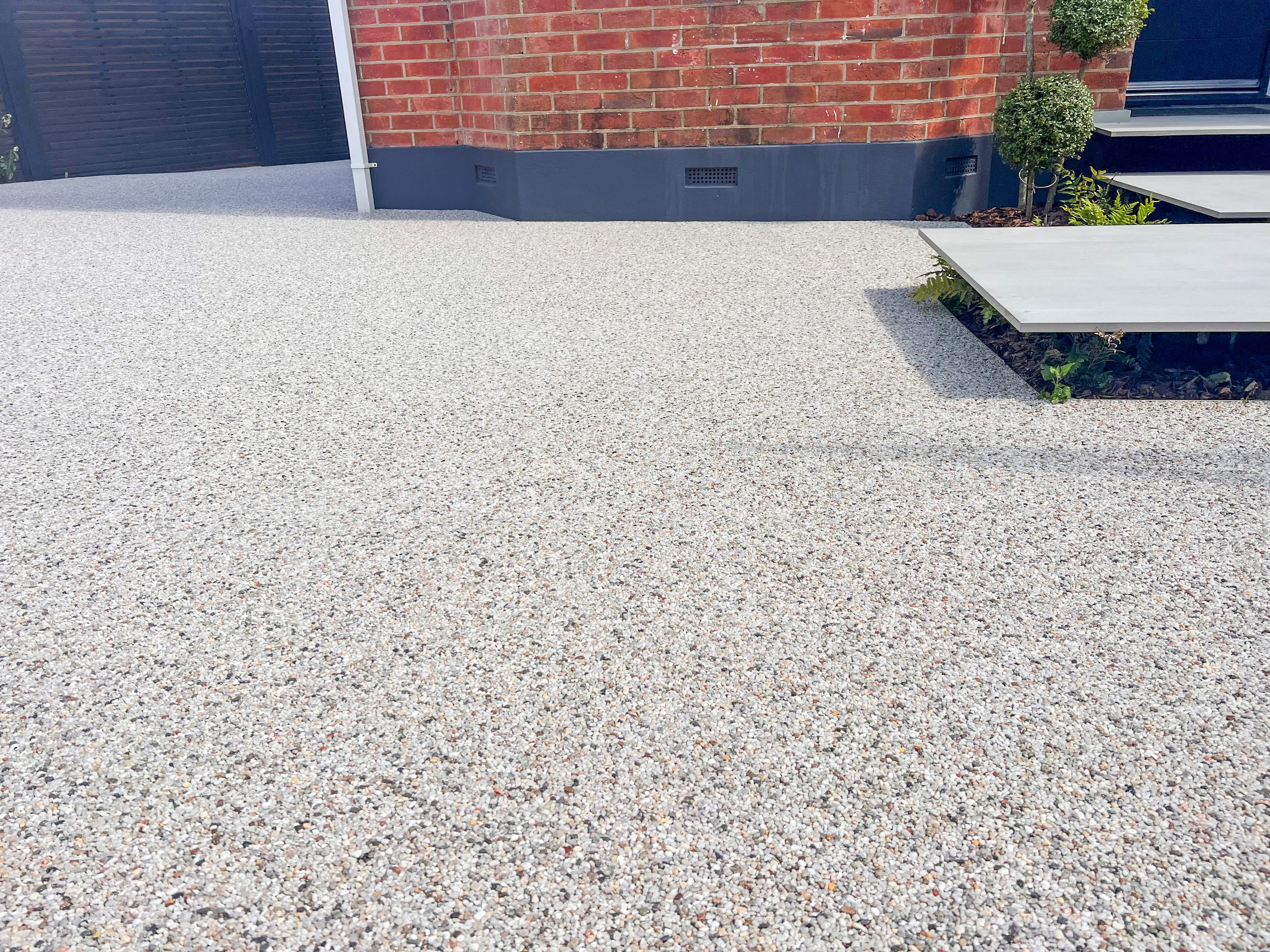 Oyster Pearl UV Resin Bound Mix 1-5mm - Resin Mill