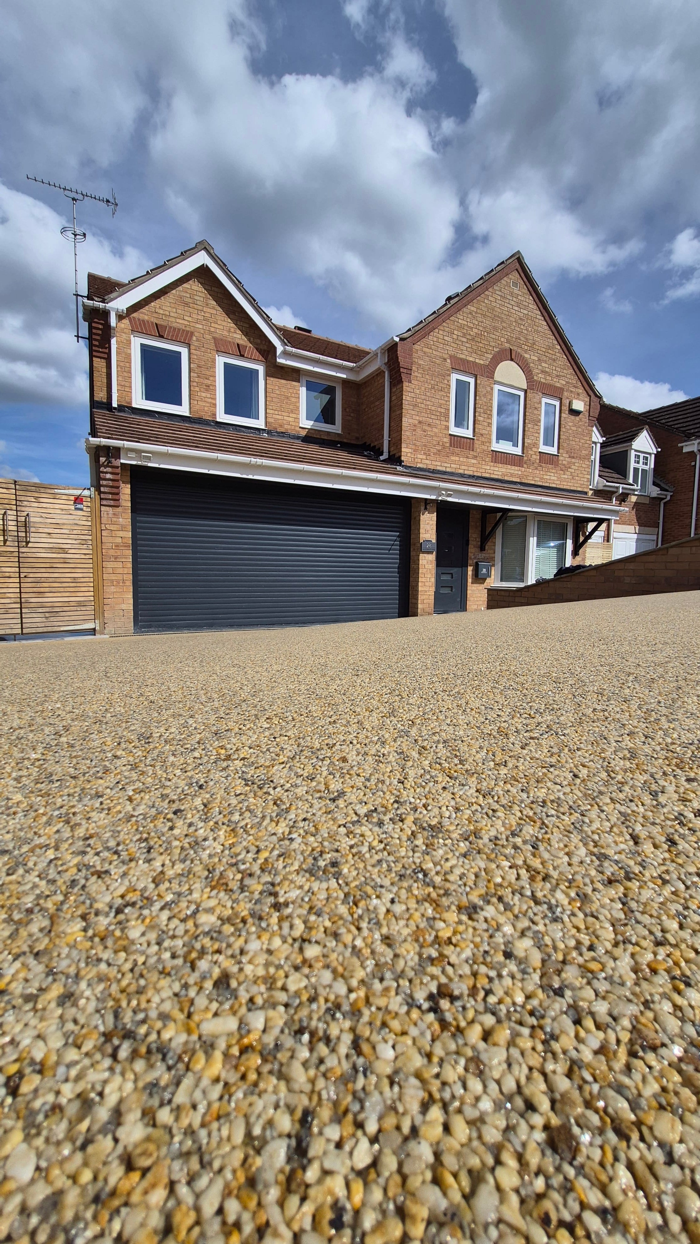 Sahara UV Resin Bound Mix 1-5mm - Resin Mill